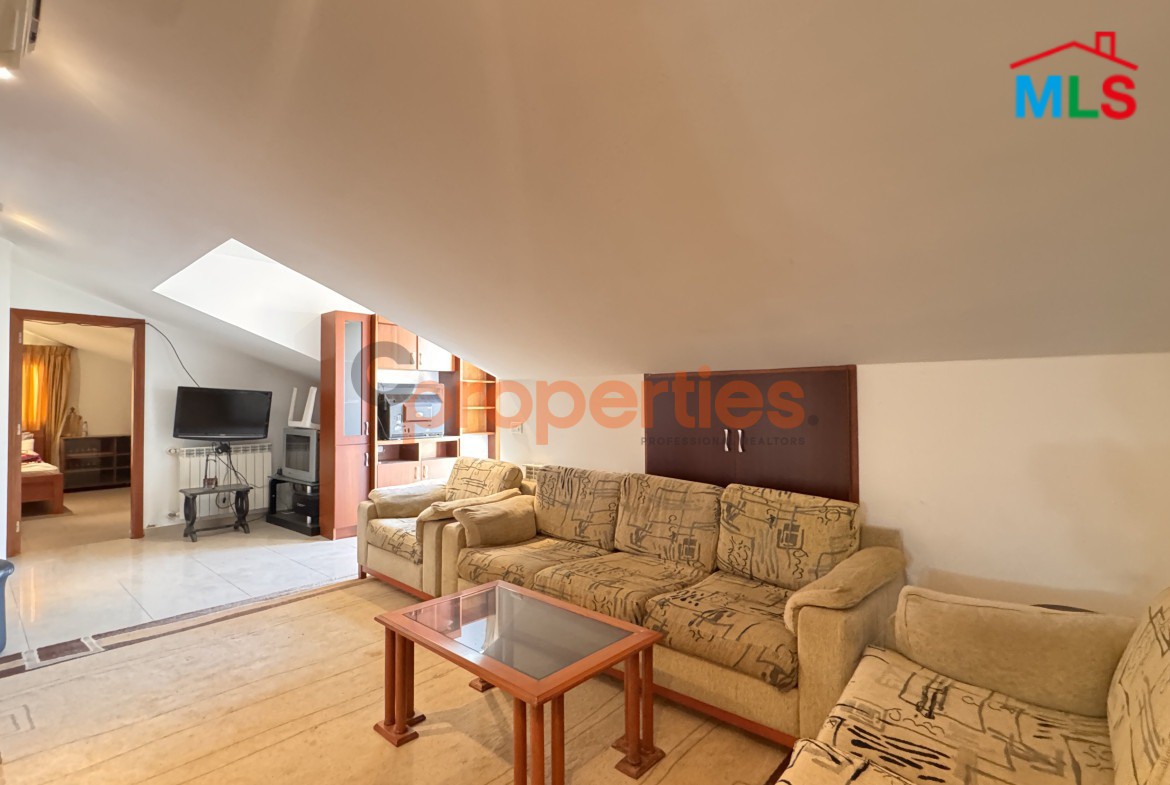 Rooftop For Sale In Belle Vue Awkar- CPTA64