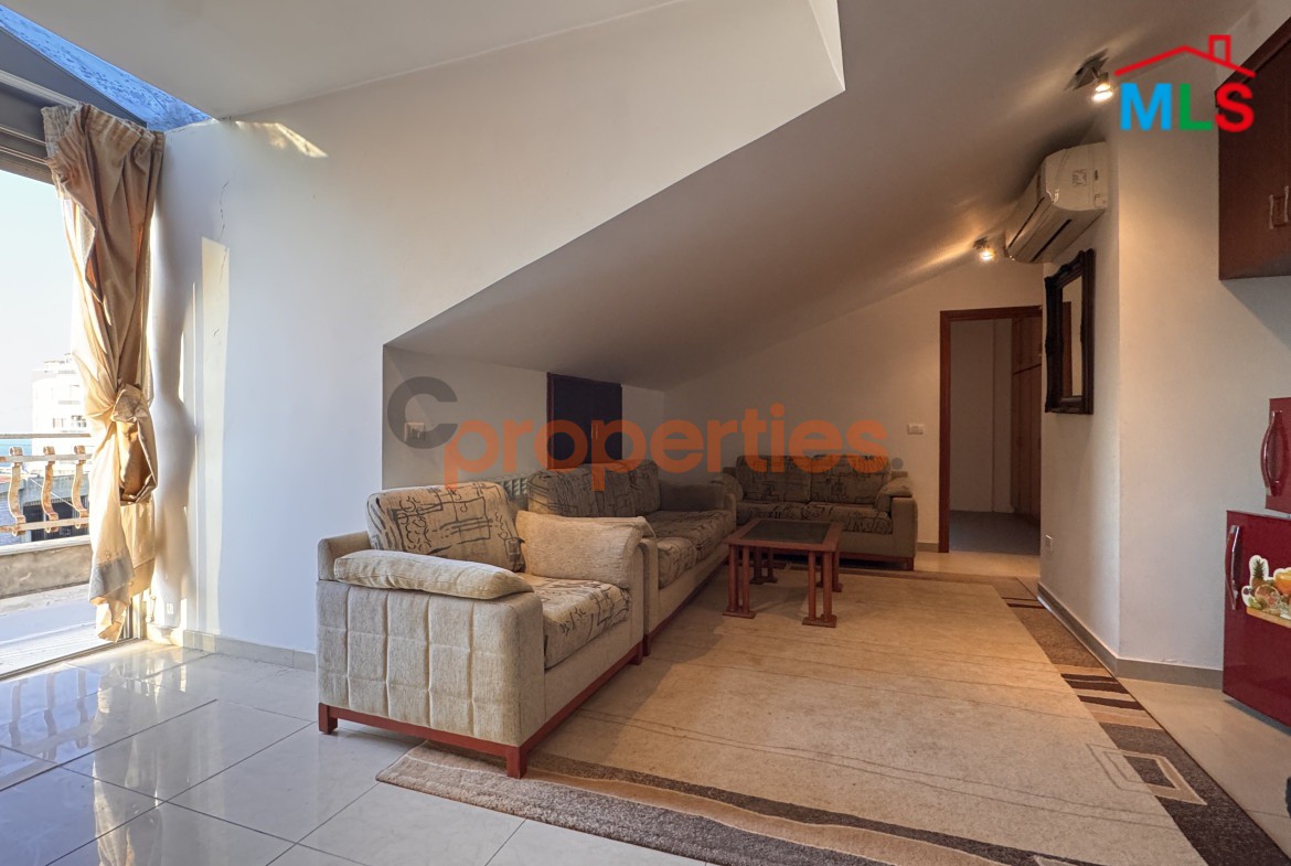Rooftop For Sale In Belle Vue Awkar- CPTA64