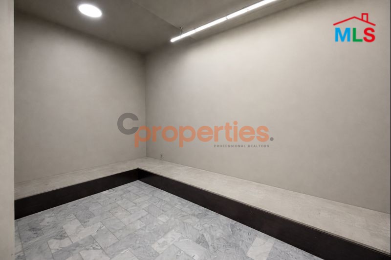 Prime Shop for Sale in Hazmieh – CPFY118
