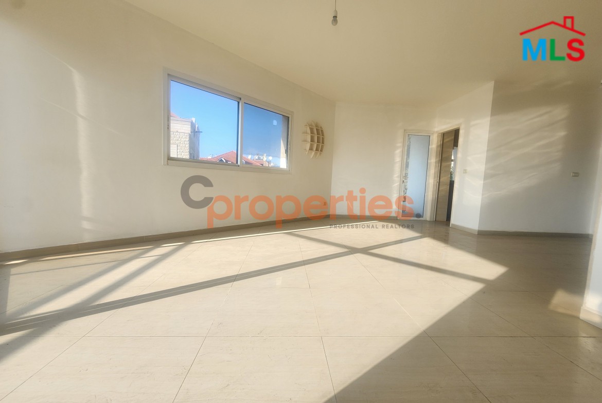 Building for sale in Amchit – Jbeil – CPJMH33