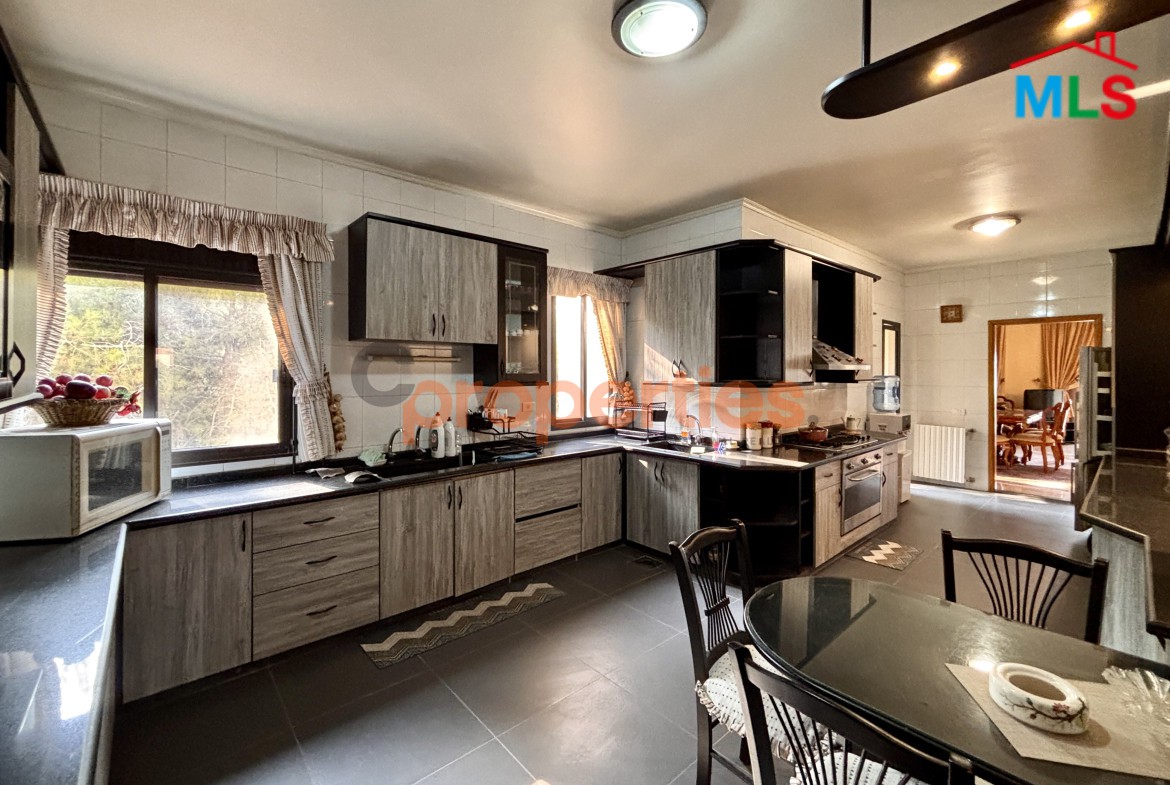Apartment for sale in Qennabet Broummana – CPRA68