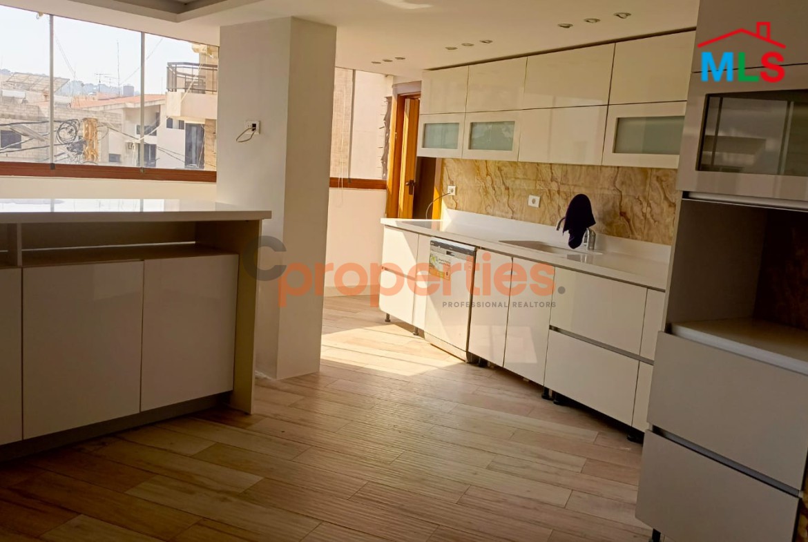 Luxury Duplex with Panoramic View in Louaize For Sale – CPFY170
