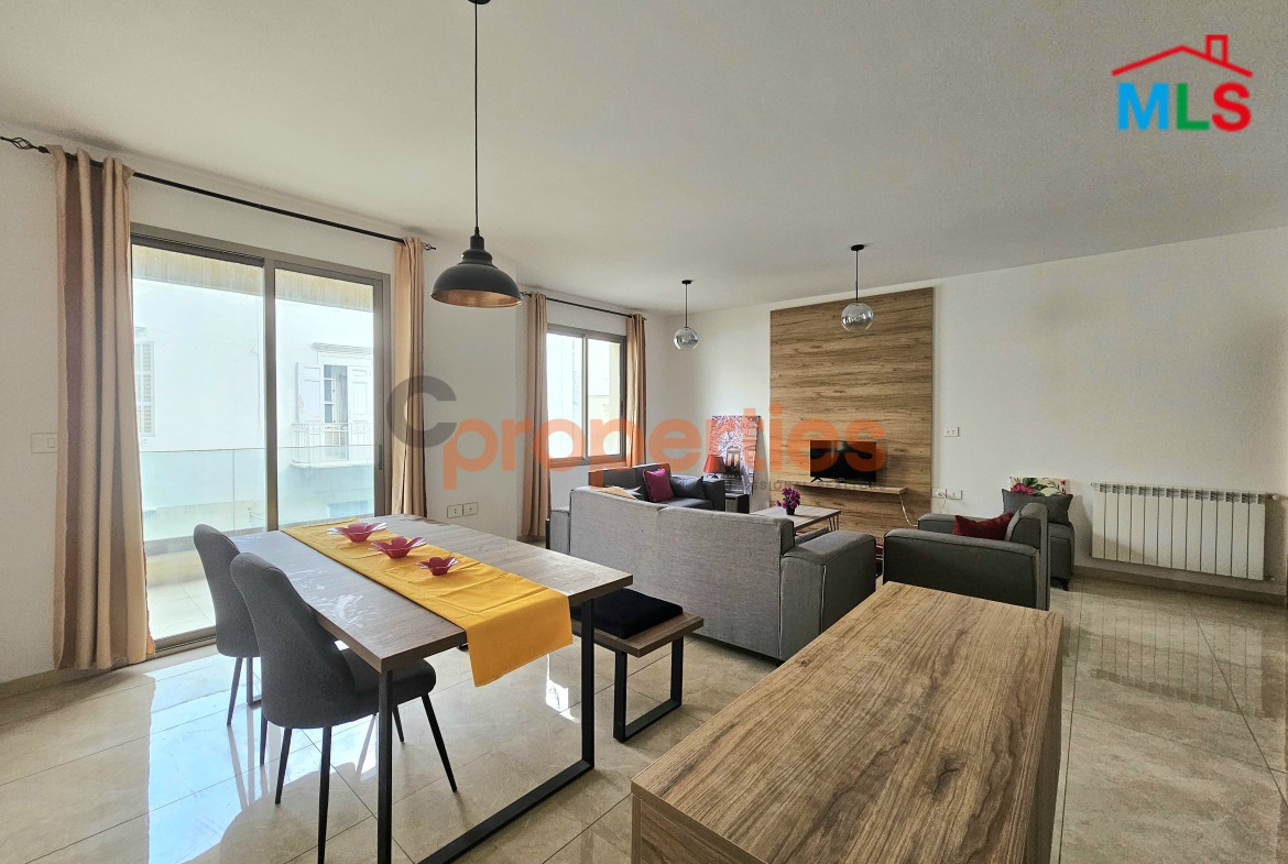 Apartment For Sale In Achrafieh – CPBWW63