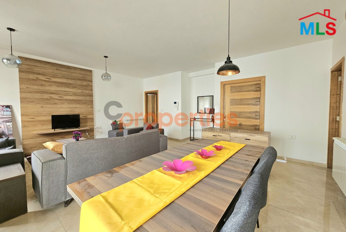 Apartment For Sale In Achrafieh – CPBWW63