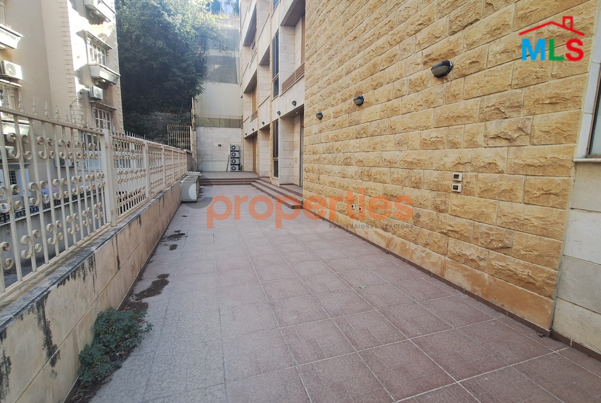 Apartment For Sale In Baabda Antonine – CPAK02