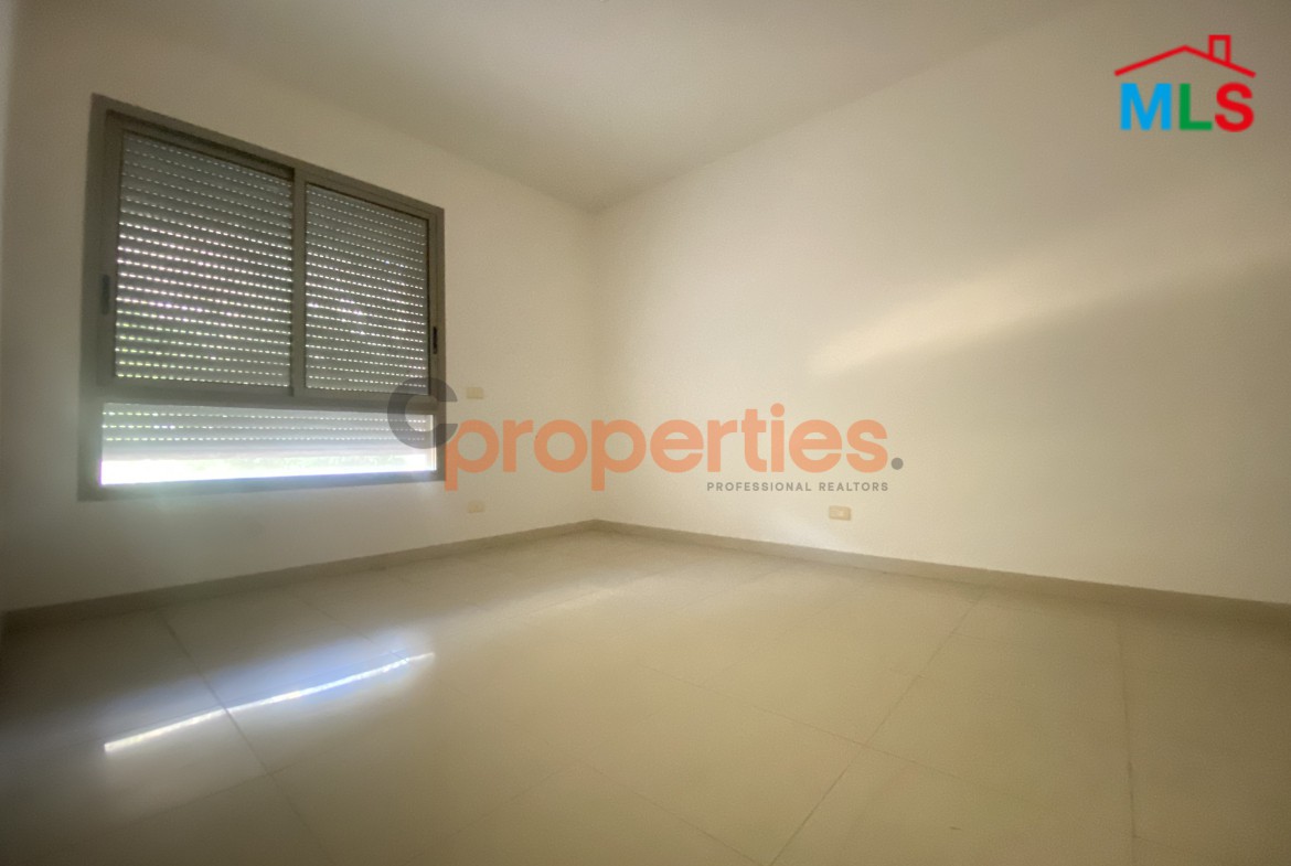 Bright Apartment For Sale in Zalka – CPFY51