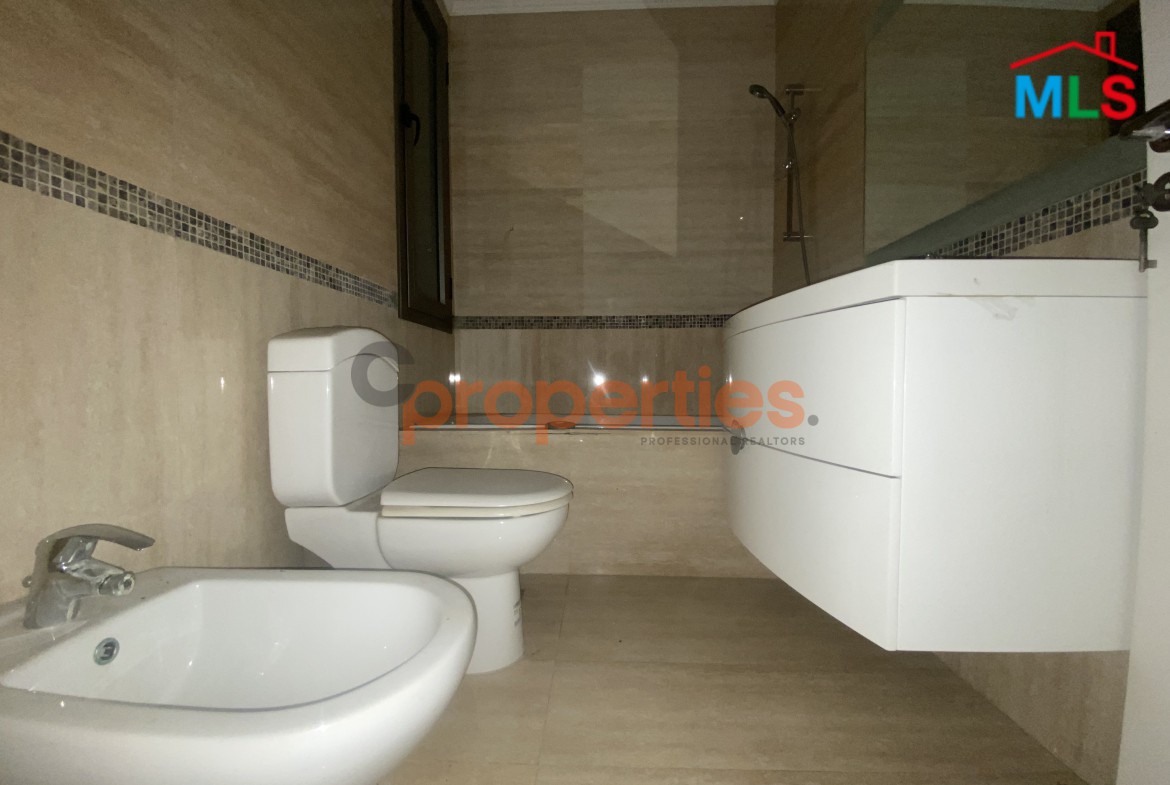 Bright Apartment For Sale in Zalka – CPFY51