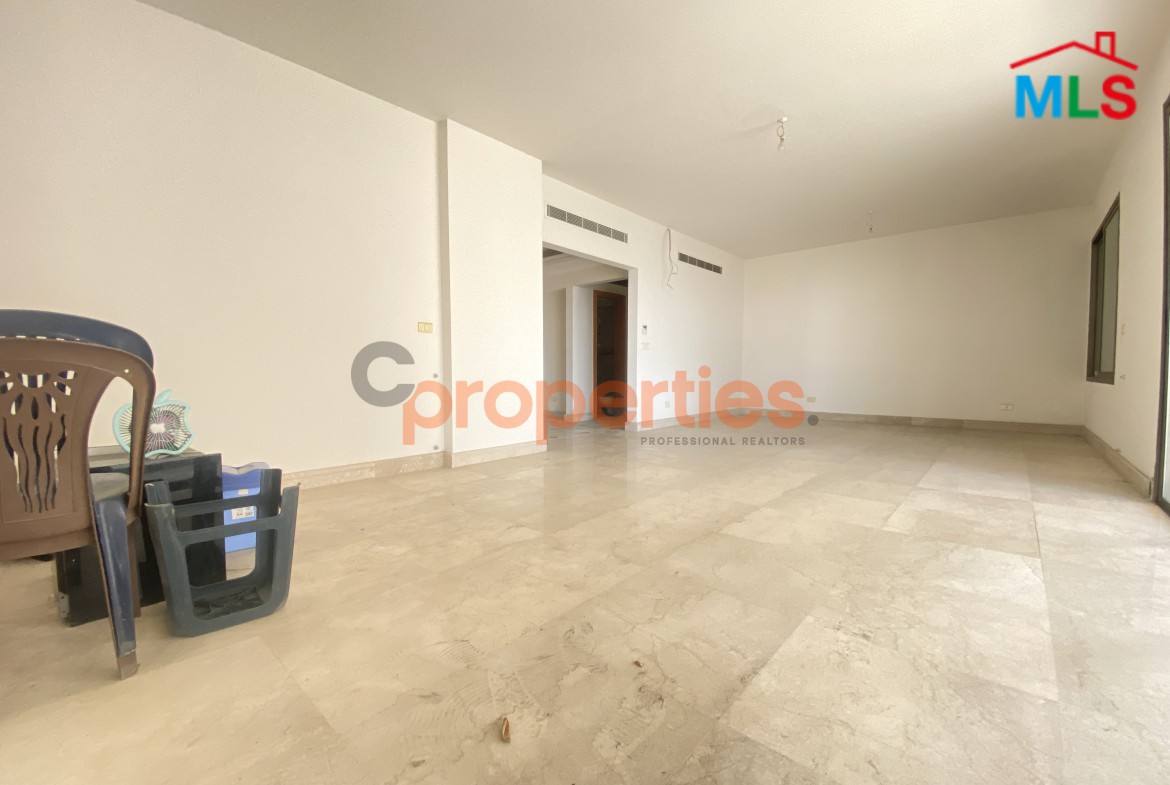 Bright Apartment For Sale in Zalka – CPFY51