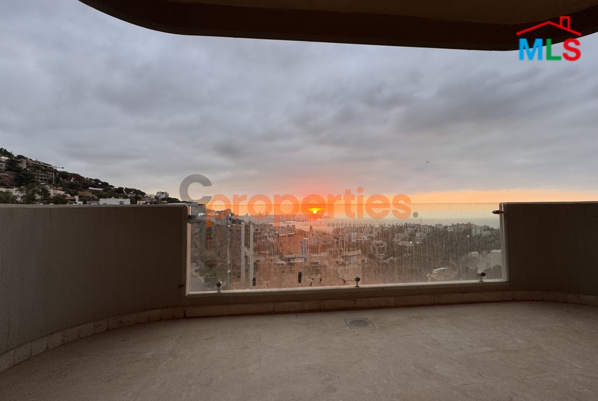 Duplex For Sale In Awkar-Belle Vue – CPTA56