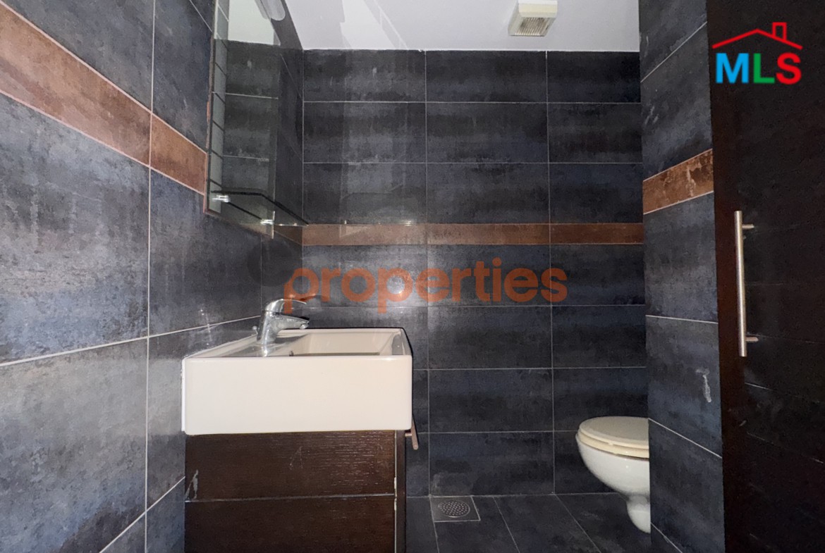 Duplex For Sale In Awkar-Belle Vue – CPTA56