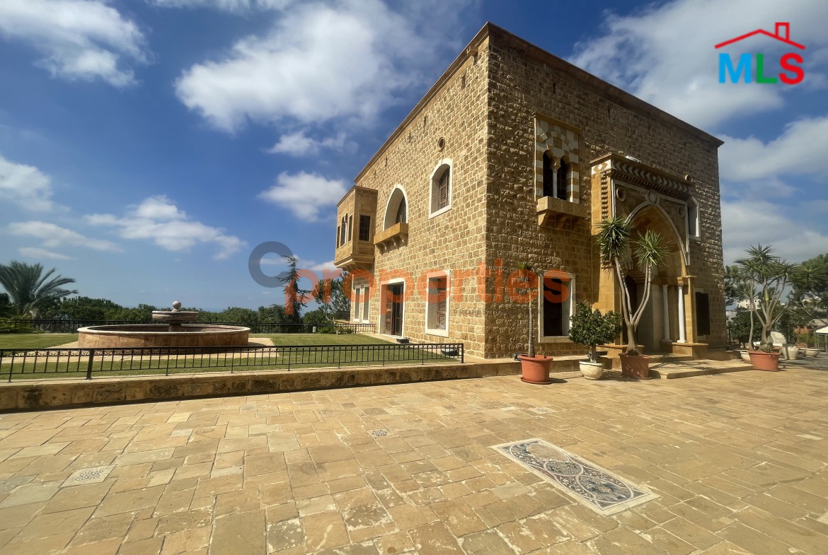 Luxury Furnished Palace for Sale – Mazboud Chouf – CPHR06