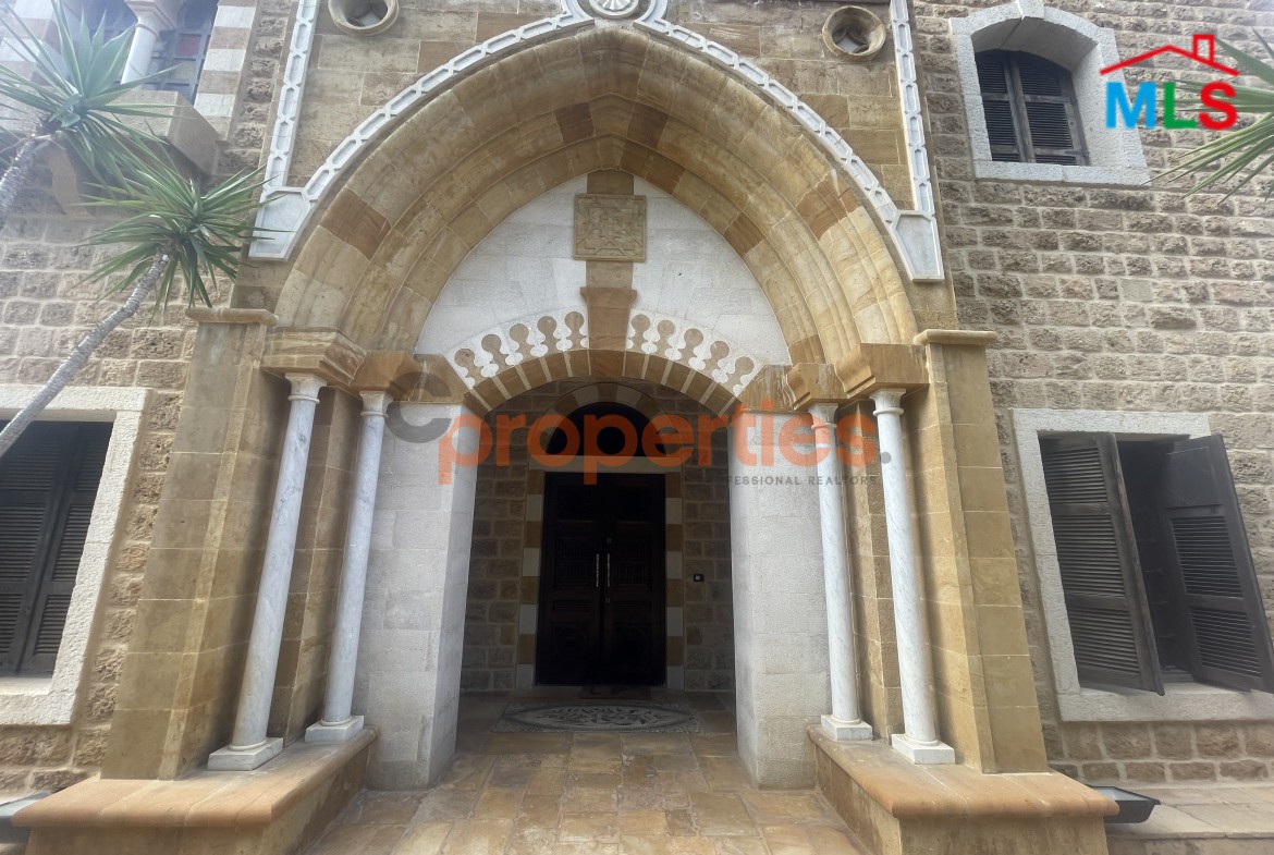 Luxury Furnished Palace for Sale – Mazboud Chouf – CPHR06