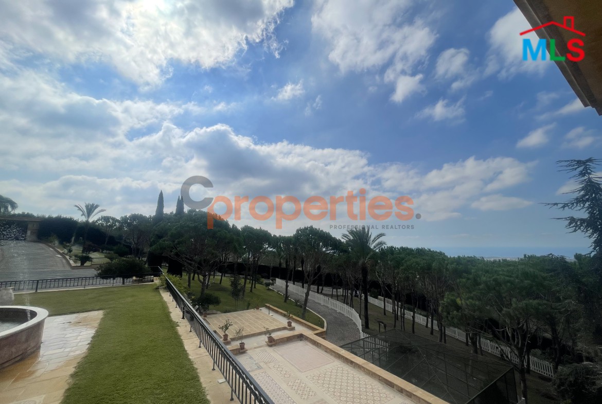 Luxury Furnished Palace for Sale – Mazboud Chouf – CPHR06
