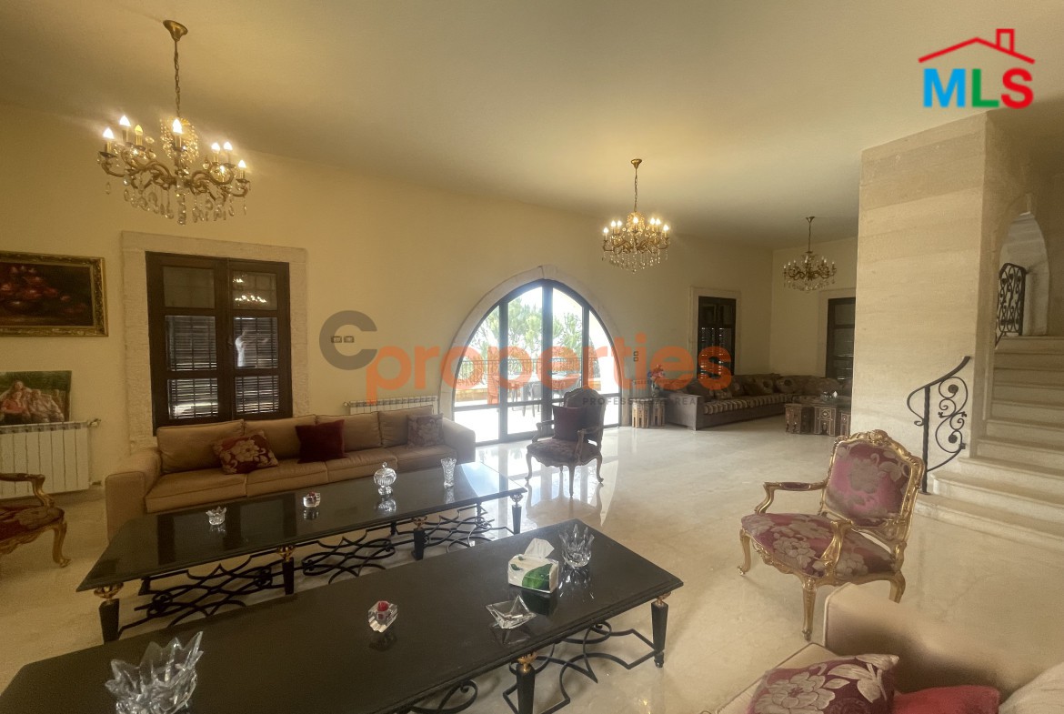 Luxury Furnished Palace for Sale – Mazboud Chouf – CPHR06