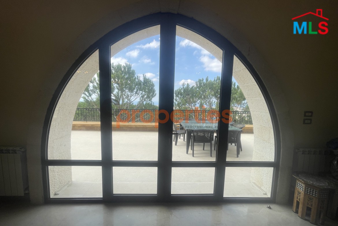Luxury Furnished Palace for Sale – Mazboud Chouf – CPHR06