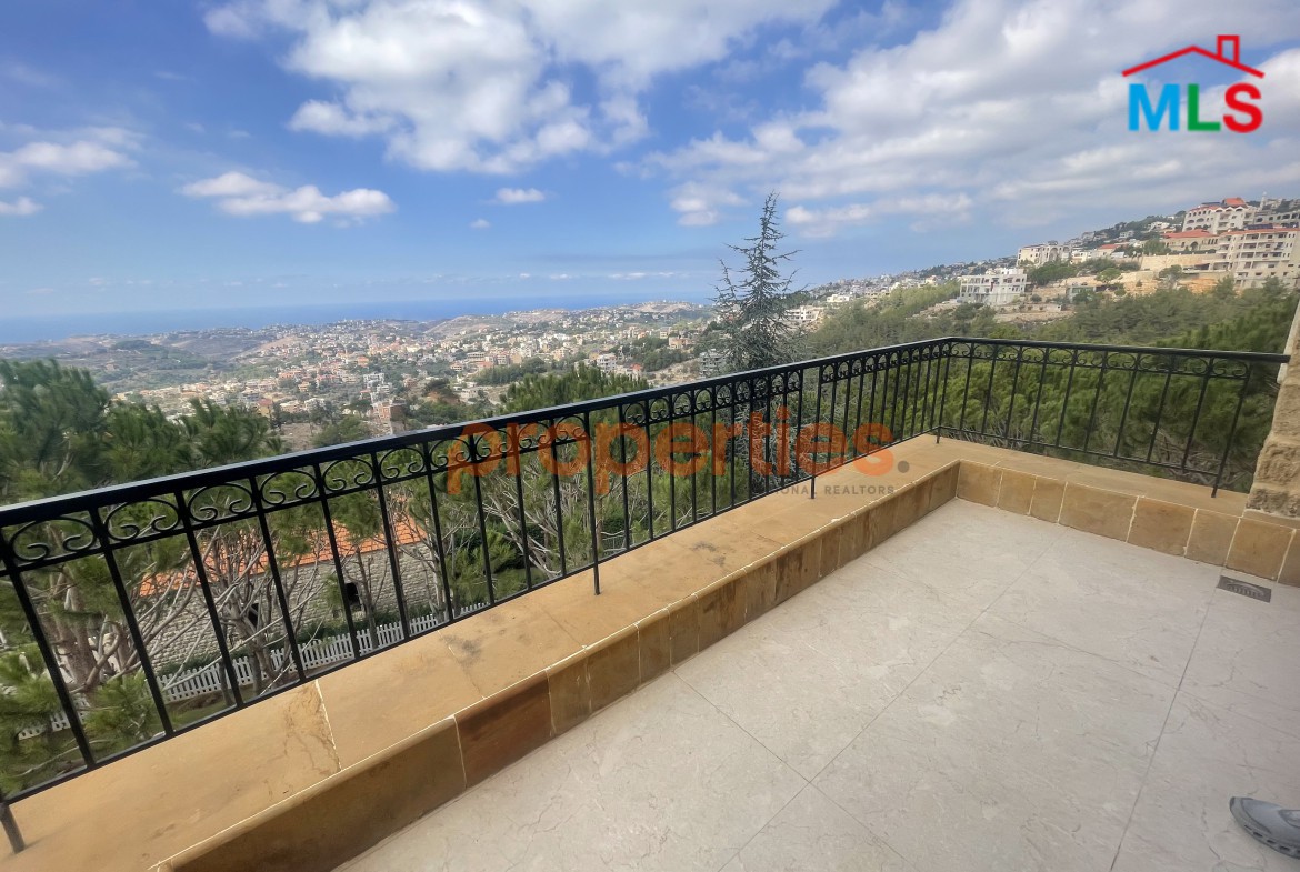 Luxury Furnished Palace for Sale – Mazboud Chouf – CPHR06