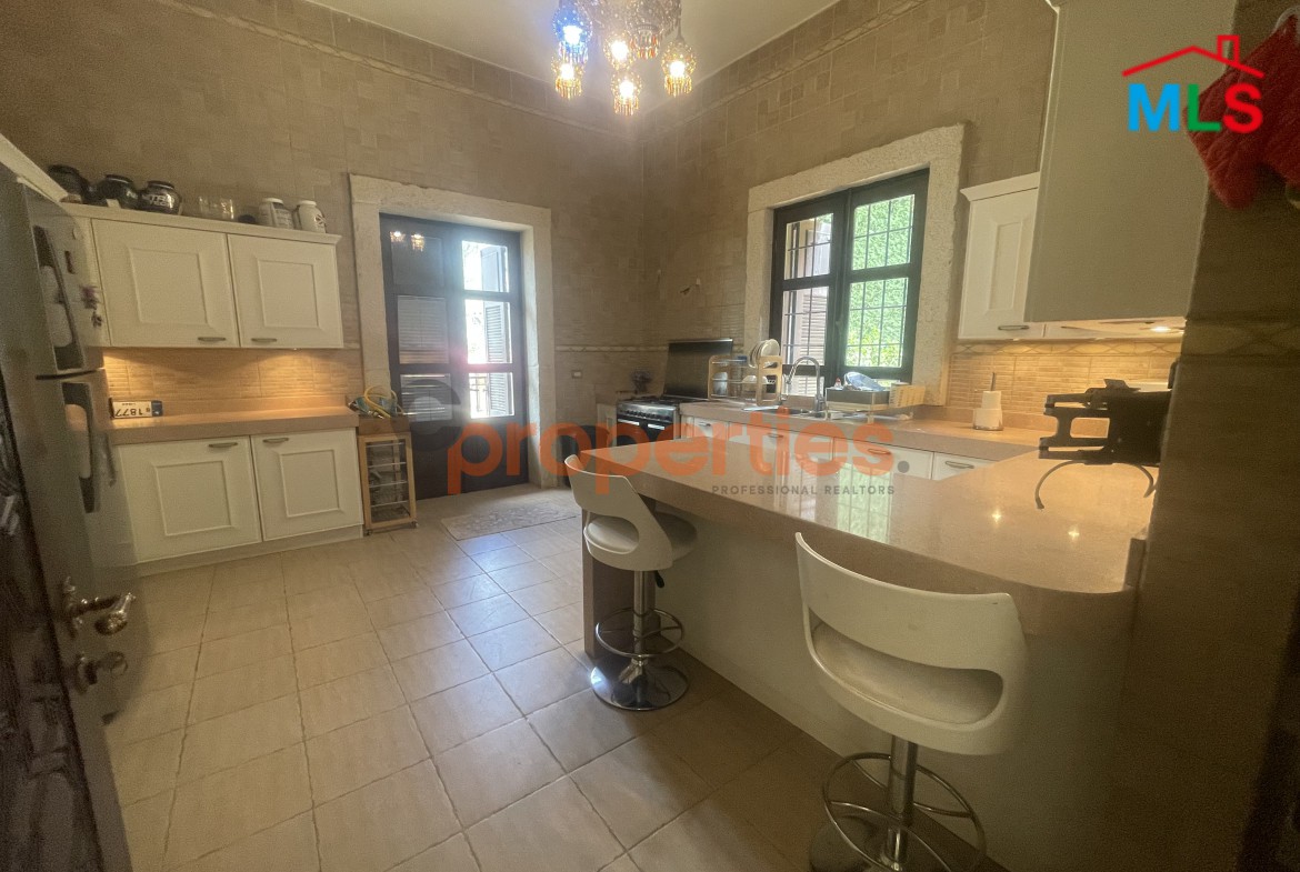 Luxury Furnished Palace for Sale – Mazboud Chouf – CPHR06
