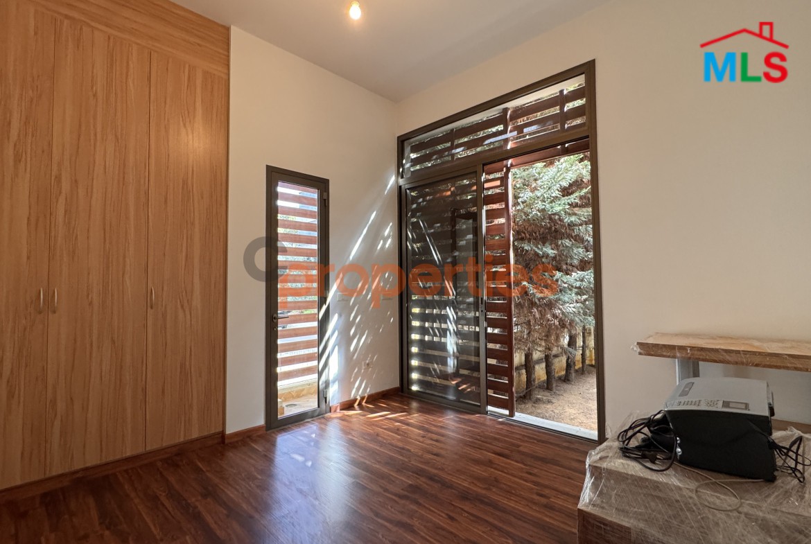 Apartment For Sale In Awkar-Belle Vue – CPTA47
