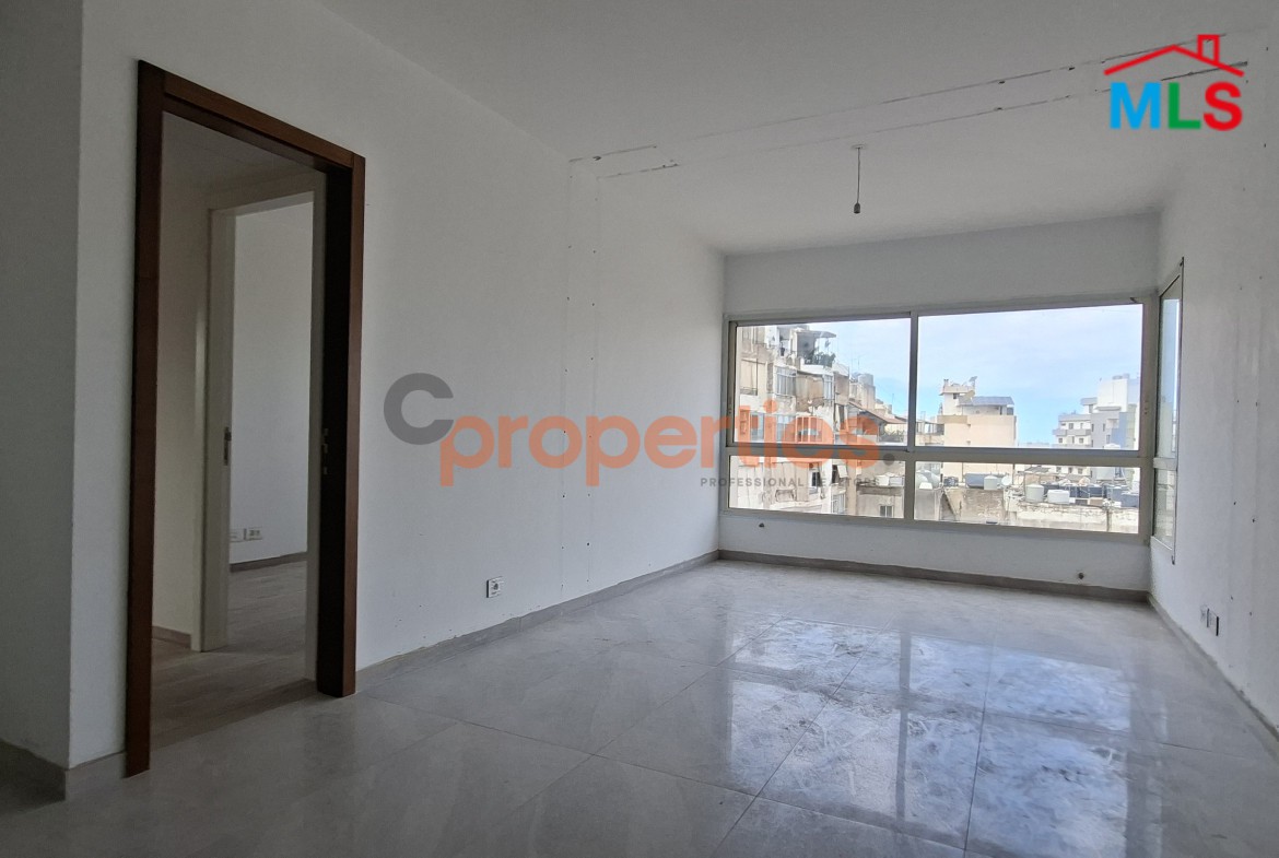 Apartment For Sale In Achrafieh – CPBWW39