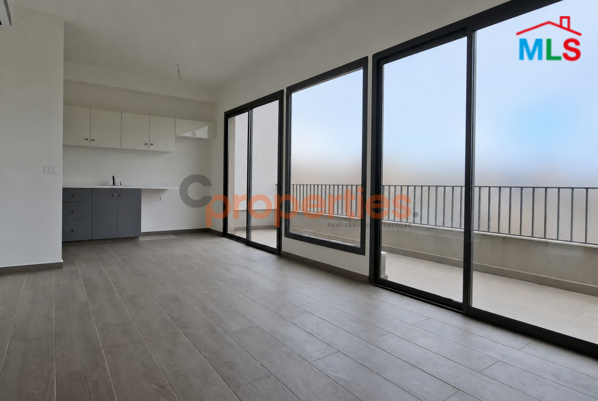 Apartment For Sale in Achrafieh – CPBWW29