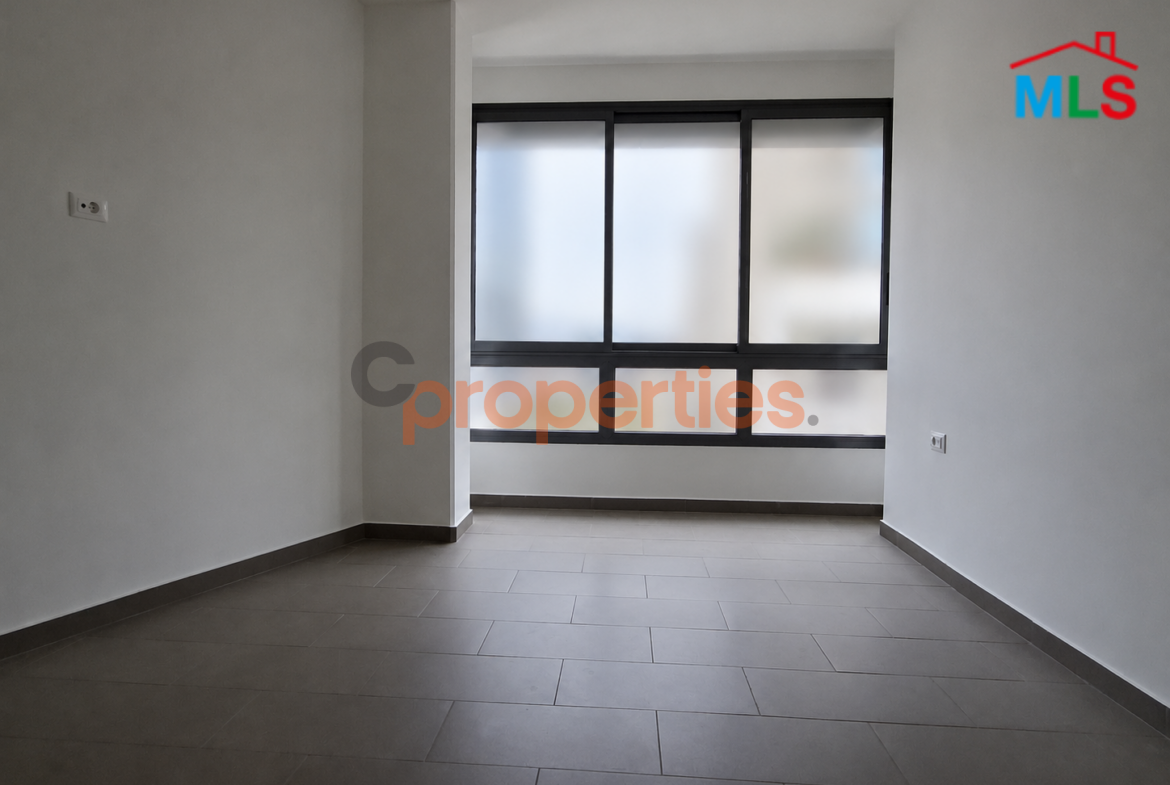 Apartment For Sale in Achrafieh – CPBWW29