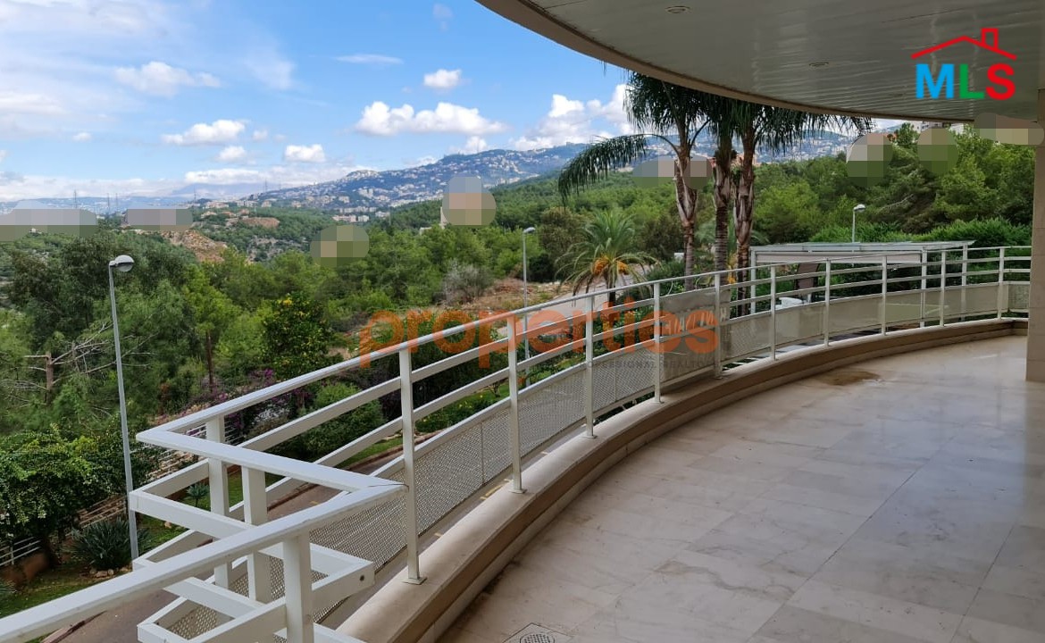 Luxury Apartment For Sale in Aramoun – CPHR05