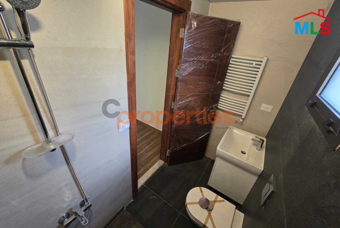 Apartment For Sale in Naccache – CPMC05