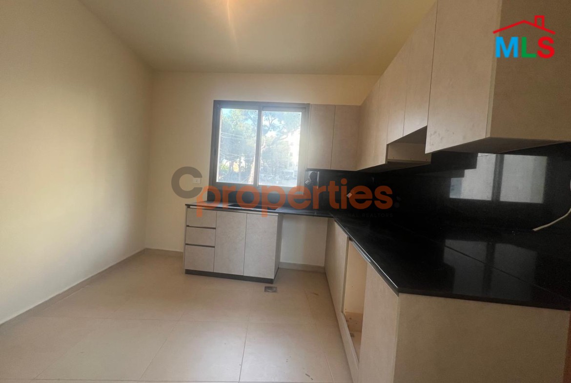 Apartment For Sale in Naccache – CPMC05