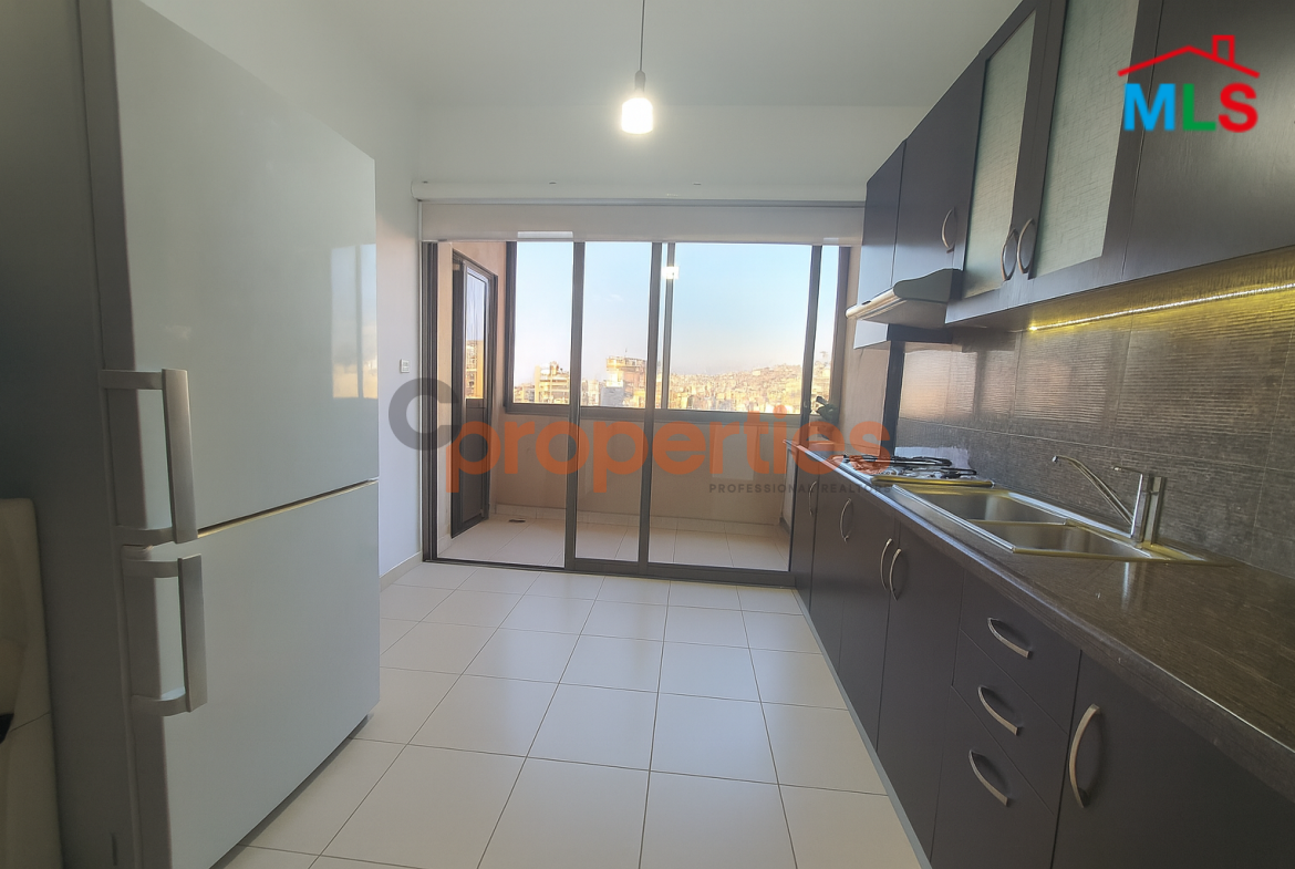 Apartment for Sale in Jdeideh (Prime Location) – CPSM404