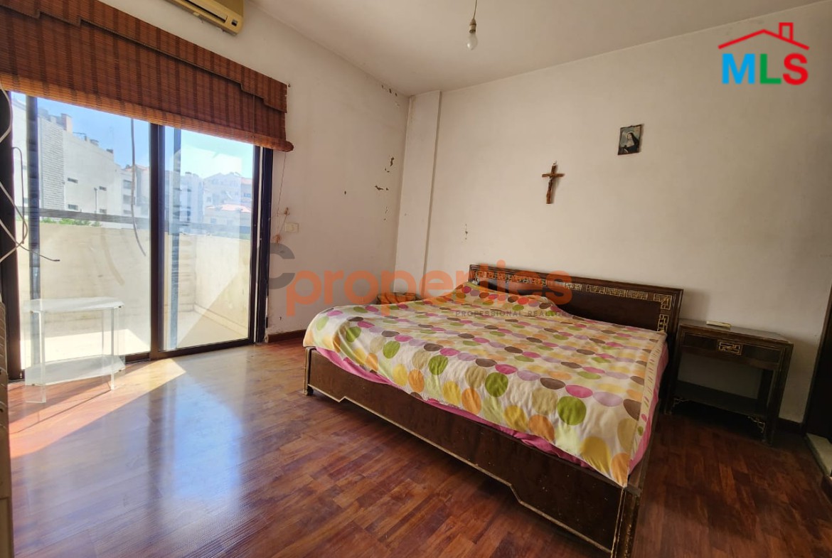 Apartment For Sale In Ballouneh – CPKRH46