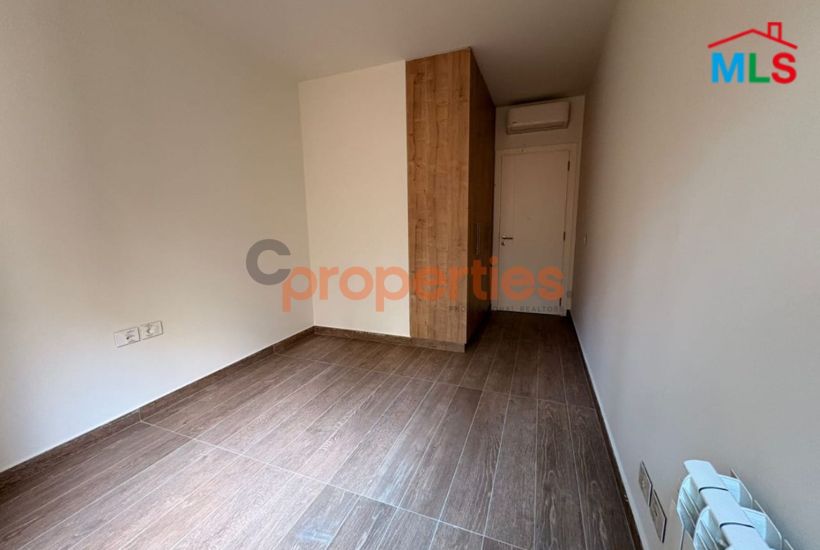 Apartment For Sale In Louaize – CPFY147