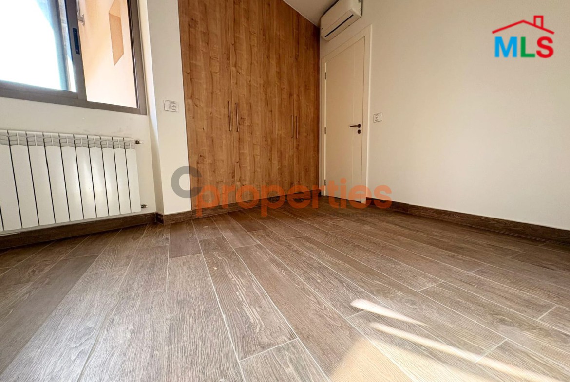 Apartment For Sale In Louaize – CPFY146