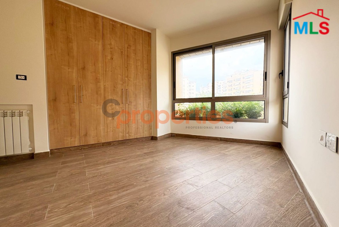 Apartment For Sale In Louaize – CPFY144