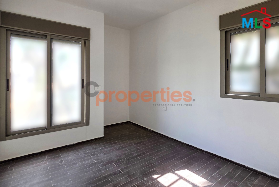 Apartment for Sale in Ain Saade – CPSM391