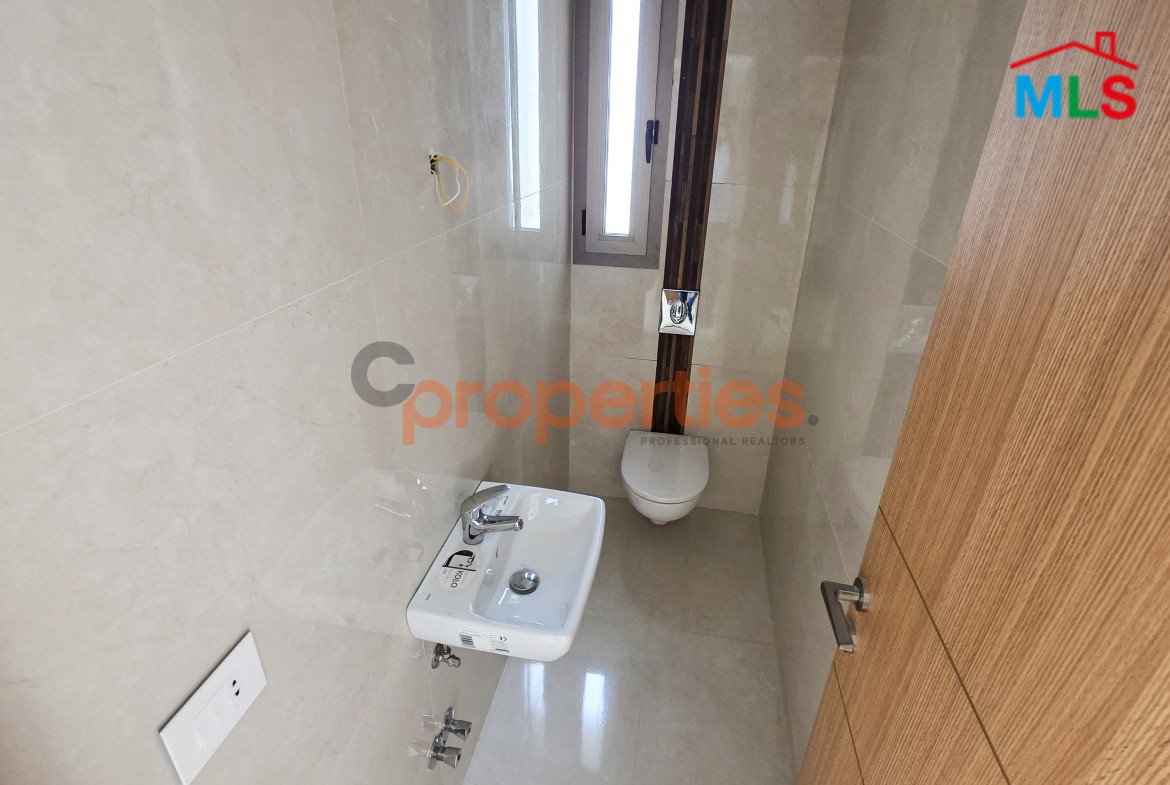 Apartment for Sale in Ain Saade – CPSM391
