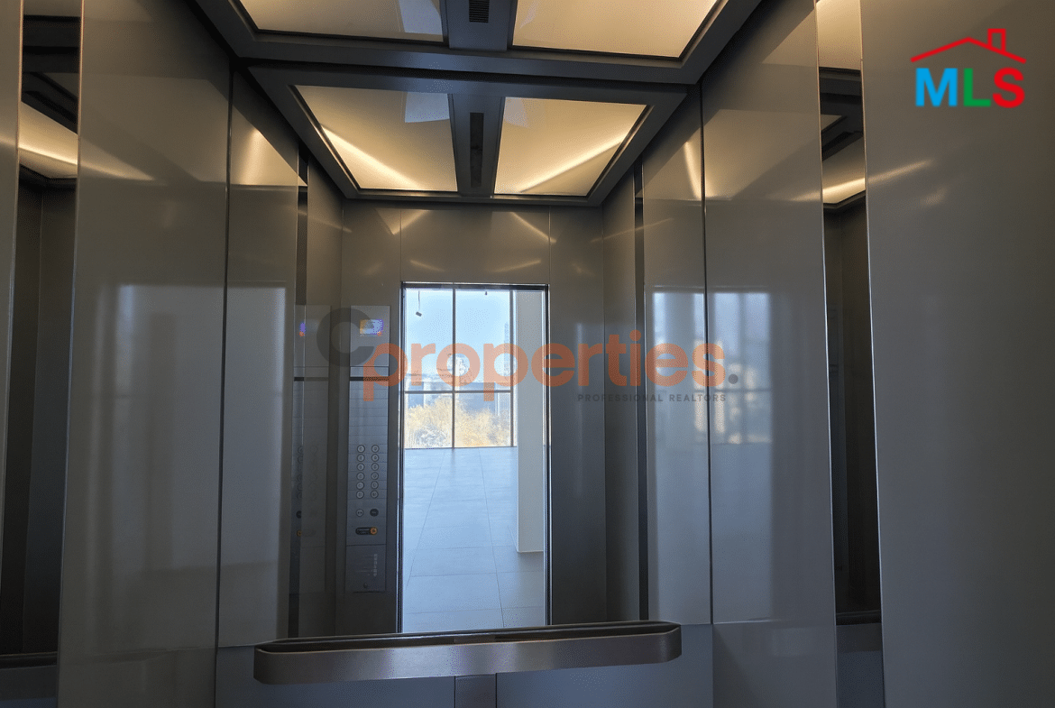 Office for Sale in Prime Location – Sin El Fil – Main road – CPGA38