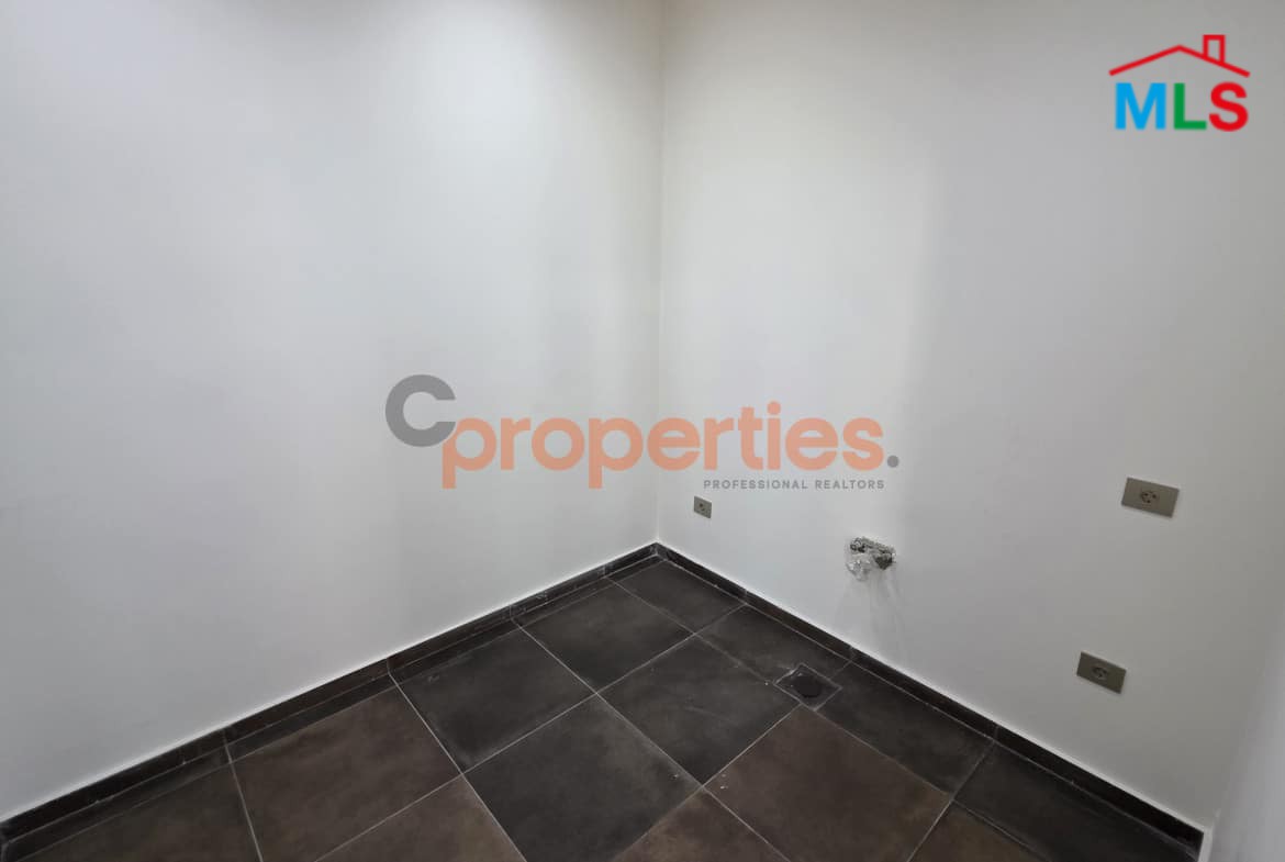 Office for Sale in Prime Location – Sin El Fil – Main road – CPGA38