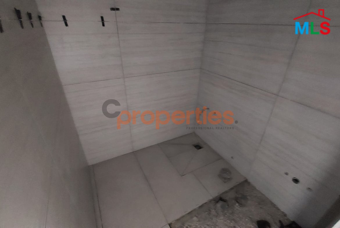 Apartment for Sale in Zalka – CPSM315