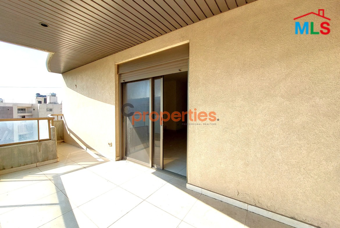 Apartment for sale in Jdeideh CPSM173