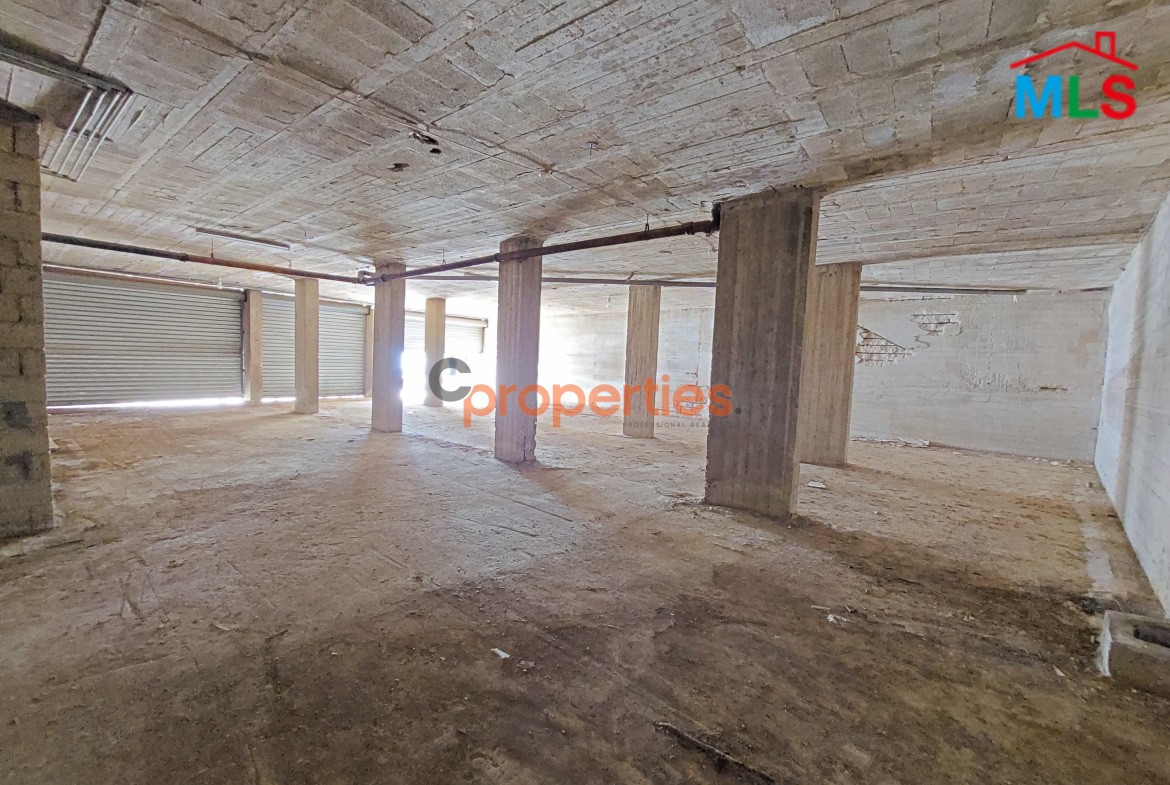 Warehouse for sale in bqennaya CPSM73