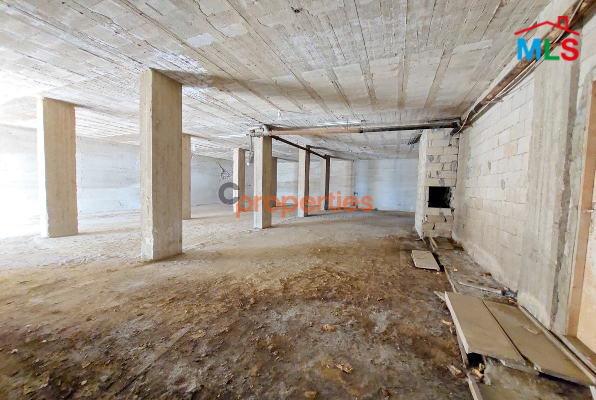 Warehouse for sale in bqennaya CPSM73