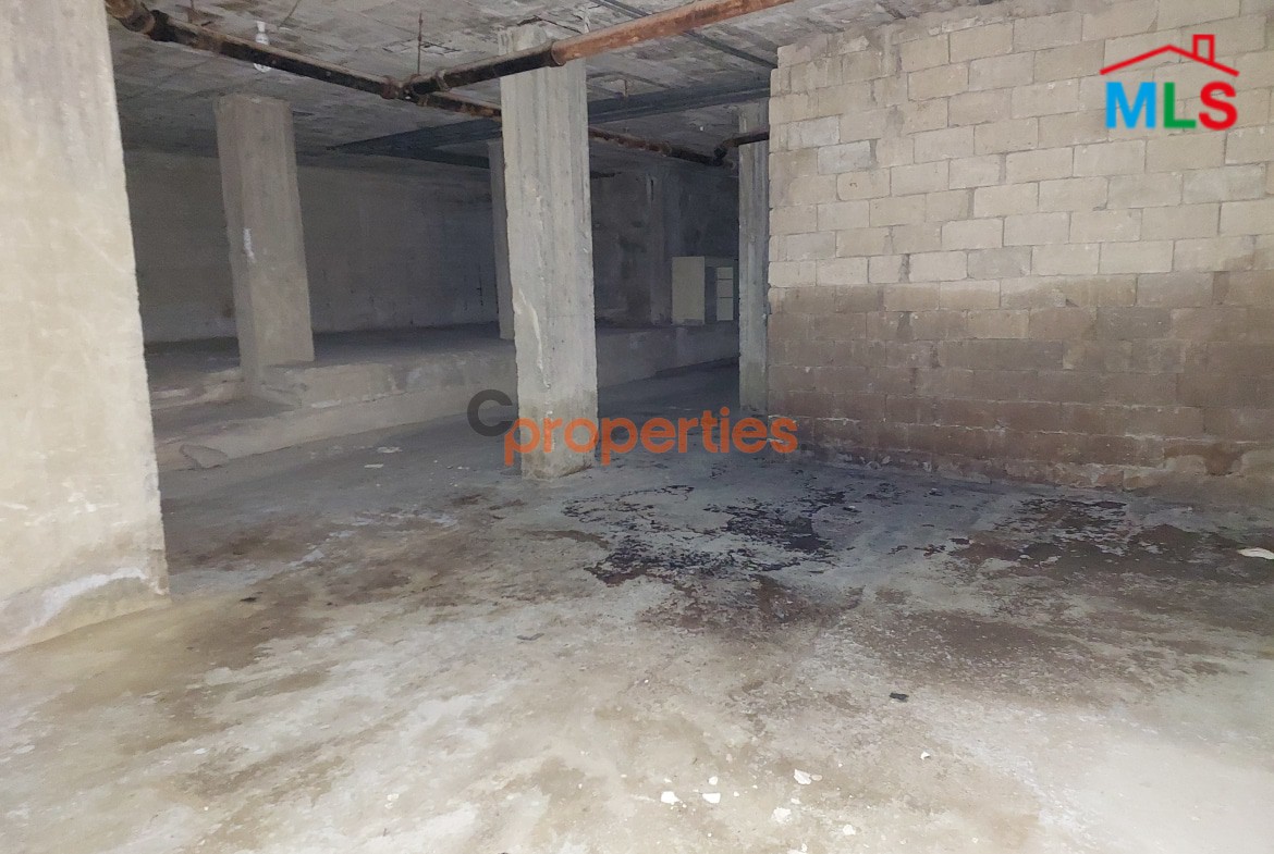Warehouse for sale in bqennaya CPSM73