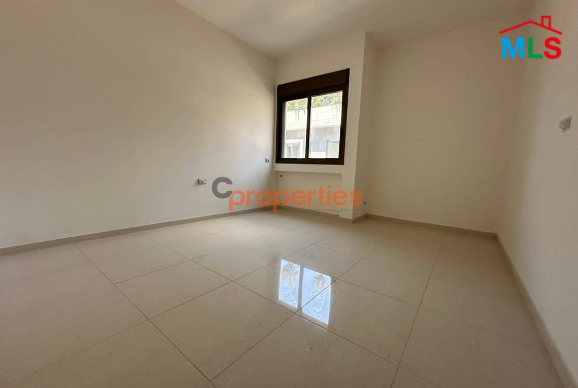 Apartment For Sale in Mtayleb CPCF60