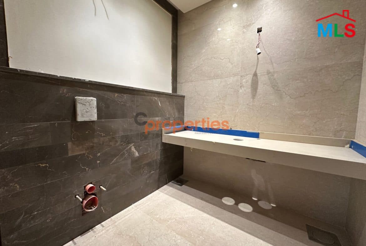 Apartment For Sale in Mtayleb CPCF58