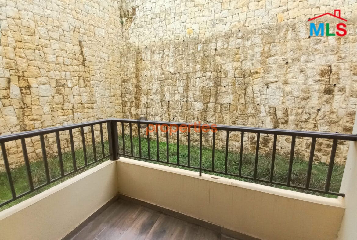 Apartment For Sale in Hboub-Jbeil CPJRK76