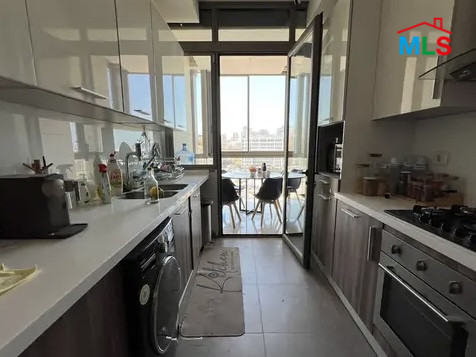 Home in Ballouneh for Eddy