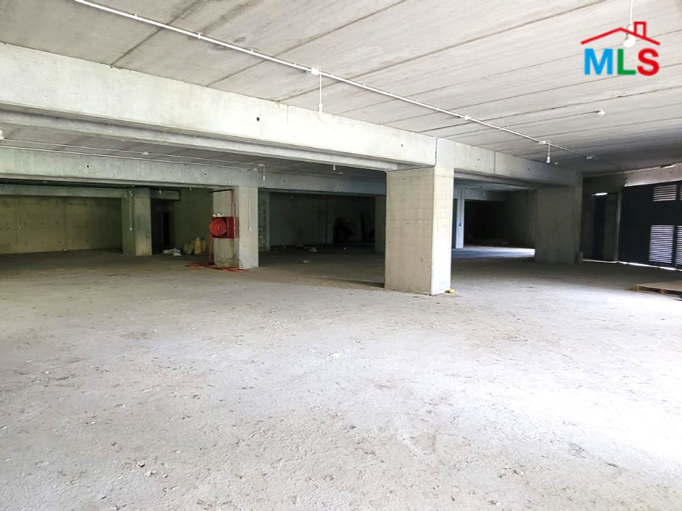 1,000 SQM Warehouse For Rent in Nahr Ibrahim