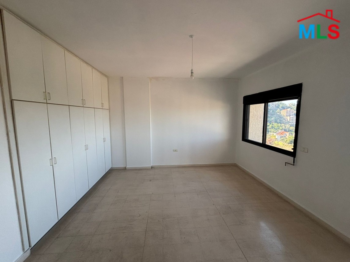 Duplex Apartment For Rent in Zikrit