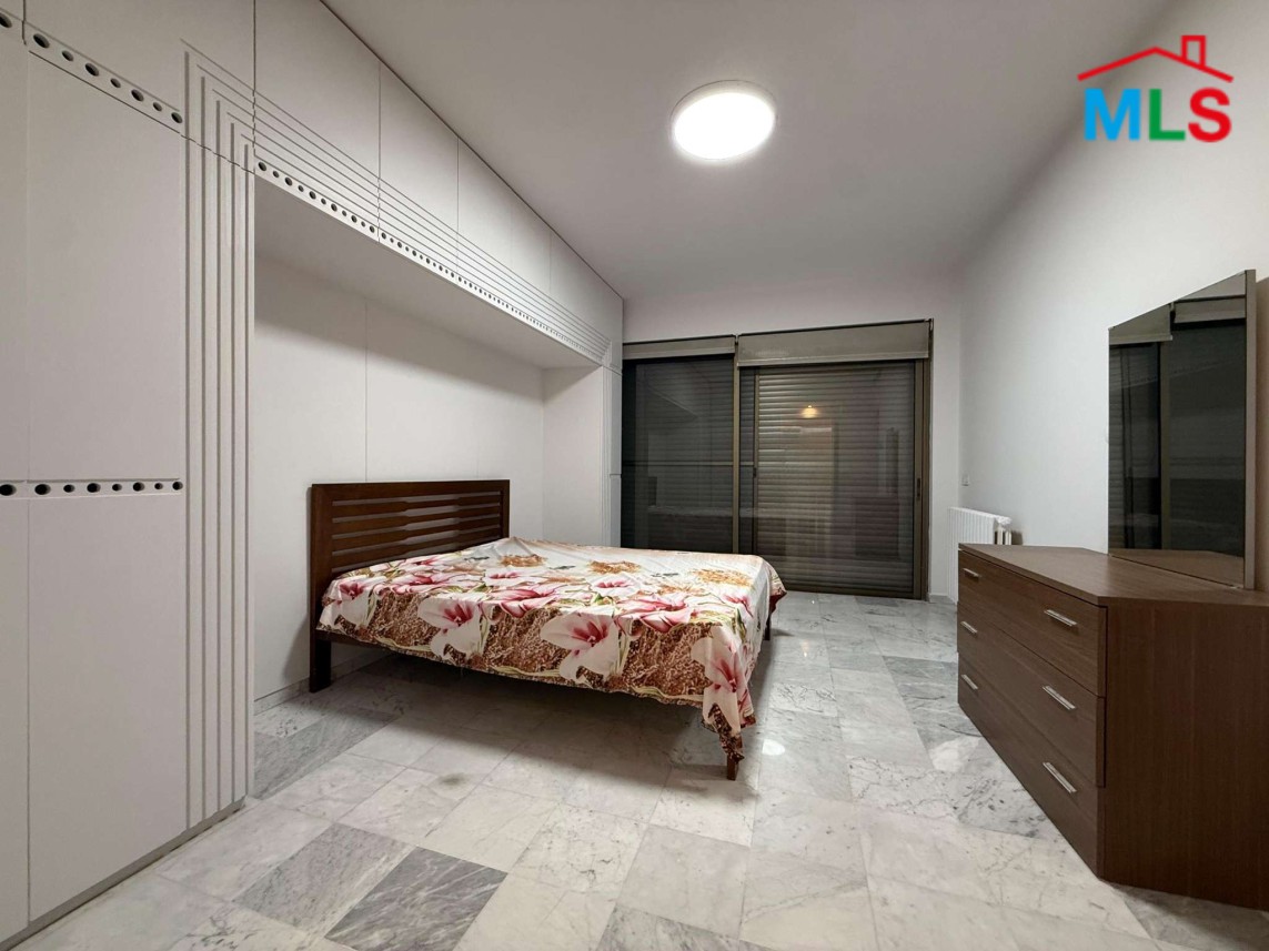 Elegant 4-Bedroom Apartment For Rent in Select area of Achrafieh, Carré D'or