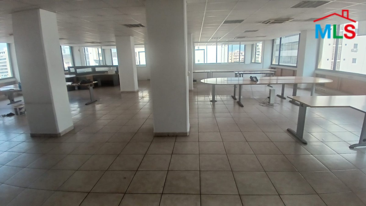 1,500 SQM Open Space Office For Rent in Bouchrieh